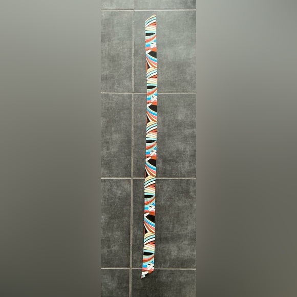 NEW! Multicolor Geometric Pattern Twilly Scarf - Picture 6 of 6